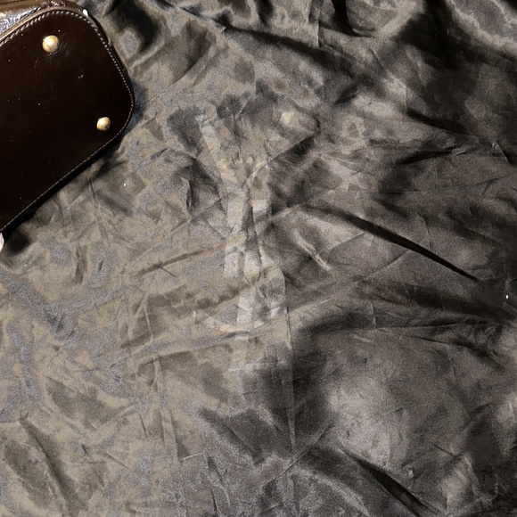 Yves Saint Laurent - Picture 13 of 13